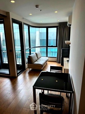 Condos for rent Phaya Thai School : 1-BR Condo at Q Chid Lom - Phetchaburi near ARL Ratchaprarop (ID 1609760)