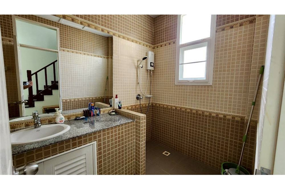 รูป [92001012-110] ขายบ้านเดี่ยว 2 ชั้น โครงการติดทะเล ชลบุรี - รูปที่ 26/59