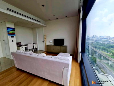 Condos for sale : Circle Living Prototype - 🌟 Spacious Unit with Full Functionality, Near CBD & MRT Phetchaburi
