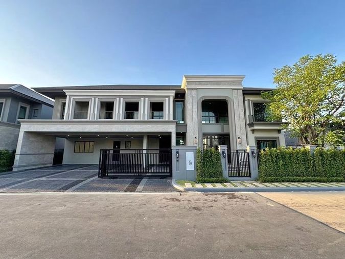 For rent Grand Bangkok Boulevard - Krungthepkreetha