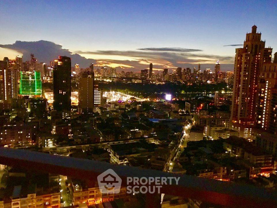 picture 2-BR Condo at The Lumpini 24 near BTS Phrom Phong (ID 1035659) - 11/12