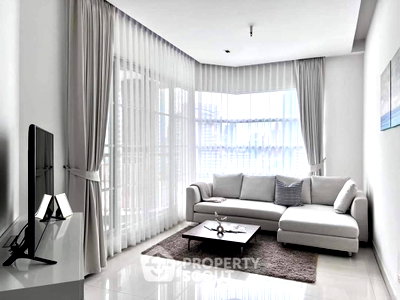 Condos for rent BTS Phrom Phong : 2-BR Condo at Citi Smart Sukhumvit 18 near BTS Asok (ID 1484492)