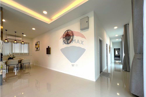 รูป [920471006-145] Single-storey fully furnished home with a private pool for sale - รูปที่ 12/41