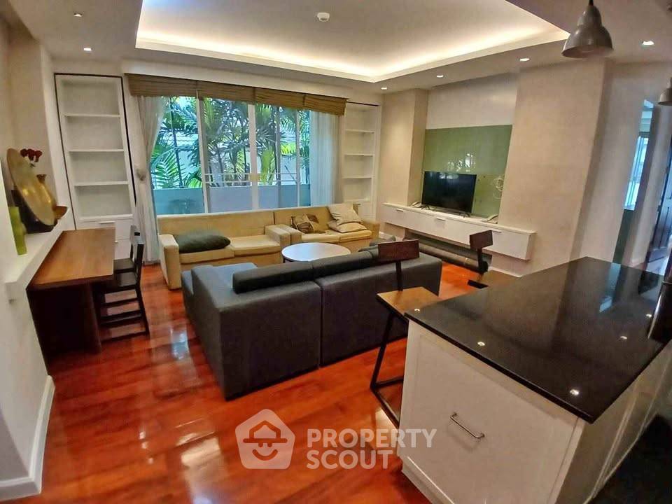 picture 2-BR Condo at Baan Thanon Sarasin Condominium near BTS Ratchadamri (ID 2115869) - 1/6
