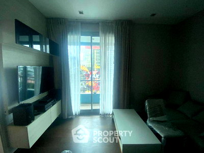 คอนโด BTS อโศก : คอนโด 1-ห้องนอน ที่ คิว อโศก ใกล้ MRT เพชรบุรี (ID 1486676)