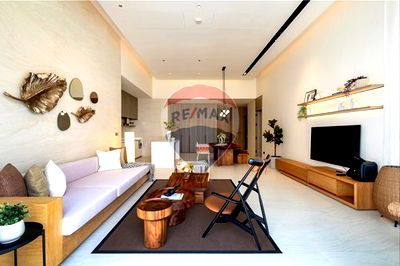 Houses for sale Cha-Am Petchburi : [920011003-94] "Luxurious Mountain-View Villa in Cha-Am Paradise"