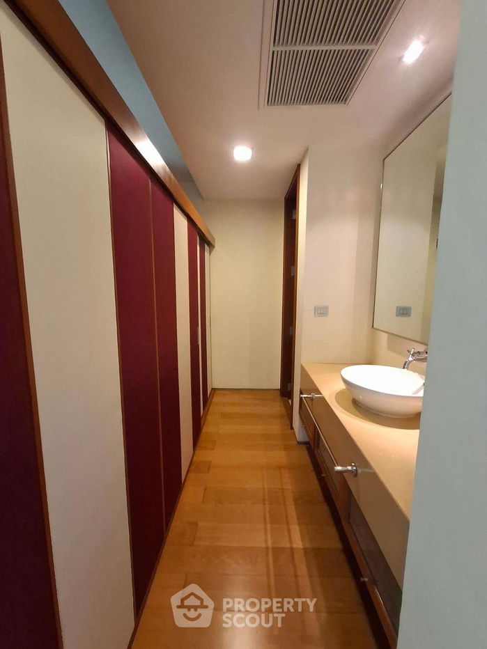 picture 2-BR Condo at Ficus Lane Condominium near BTS Phra Khanong (ID 1828488) - 10/16