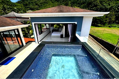 Houses for sale Phuket : [920081021-111] Modern pool villa in Kathu,Private pool
