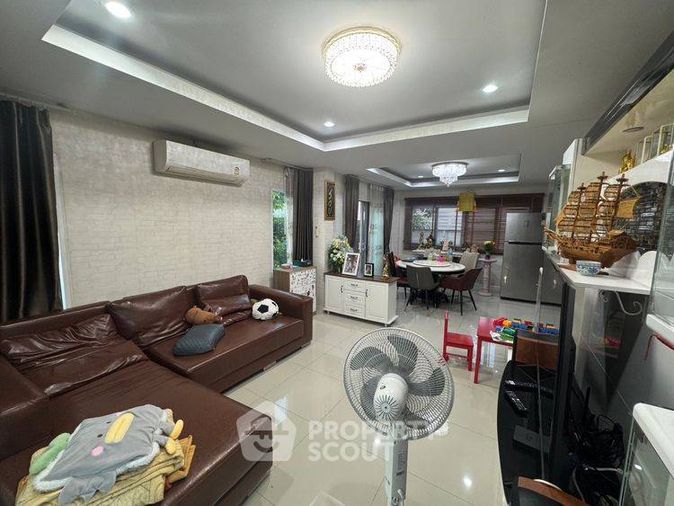 ขายบ้านเดี่ยว 3 ห้องนอน 203.8 ตร.ม. 74 ตร.ว. เขตมีนบุรี