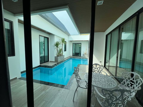 For rent pool villa style Nordic Pattaya - Huay Yai 85,000/month