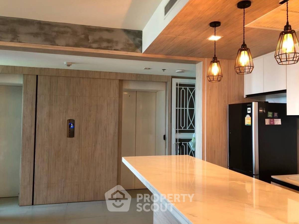 picture 2-BR Condo at Star View close to Phra Ram 3 (ID 1380711) - 3/11