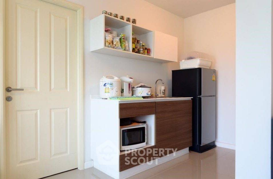 picture 2-BR Condo at Baan Thew Lom Cha-am close to Cha-Am Beach (ID 1168124) - 4/8
