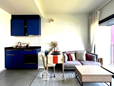 Condos for sale Thonglor 10 Station : 1-BR Condo at XT Ekkamai near BTS Thong Lor (ID 2015441)