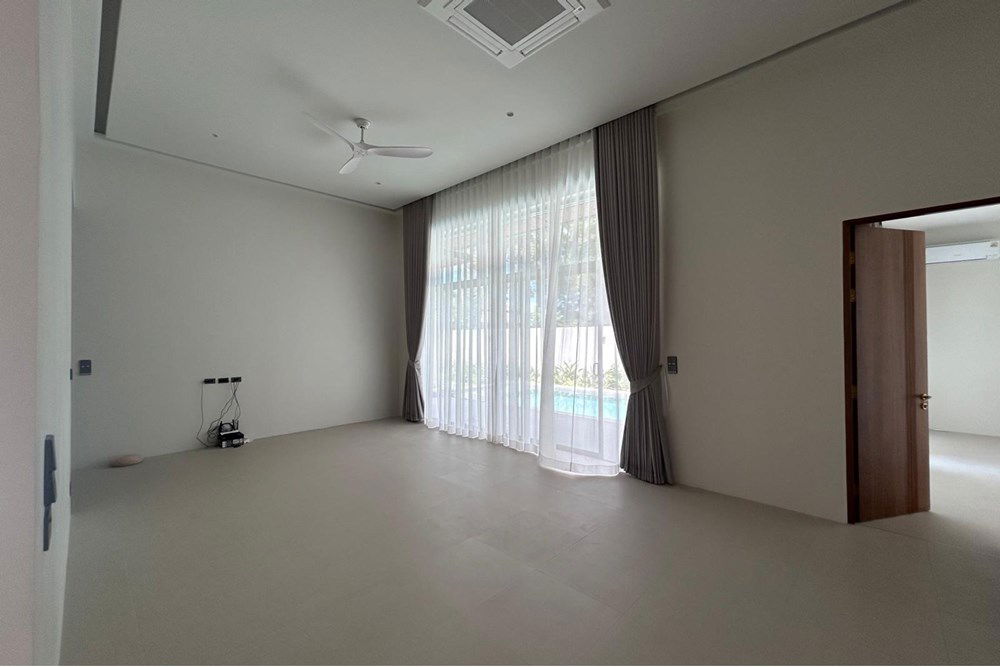 รูป [920081021-122] Family-Friendly Pool Villa for Sale,Tops international School Phuket - รูปที่ 4/15