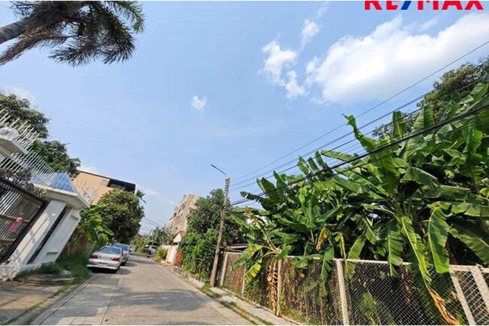 รูป [920091051-64] ขายด่วน ที่ดิน 96 ตารางวา เสนานิคม1 - รูปที่ 4/10