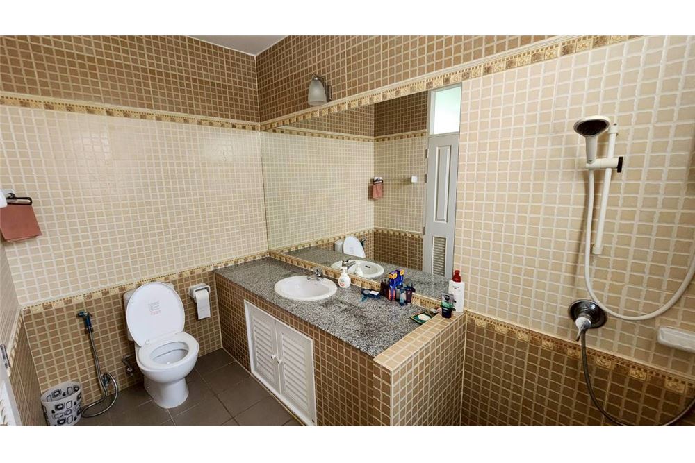 รูป [92001012-110] ขายบ้านเดี่ยว 2 ชั้น โครงการติดทะเล ชลบุรี - รูปที่ 27/59