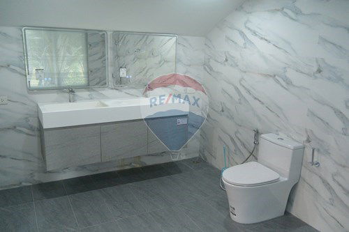 รูป [920471016-166] วิลล่าหรูใน Huay Yai กับสระว่ายน้ำส่วนตัว - รูปที่ 32/50