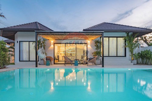 รูป [920611001-379] วิลล่าหรูใหม่ ใกล้ถนนสุขุมวิท พัทยา ทำเลดี ใกล้โรงเรียนนานาชาติ - รูปที่ 26/90