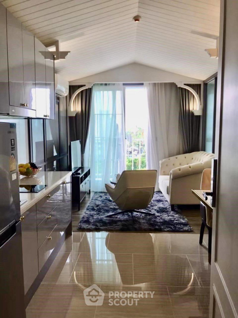 ขายคอนโด : ขายคอนโด 1 ห้องนอน Grand Florida Beachfront Pattaya นาจอมเทียน (ID 1195727)
