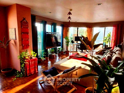 Condos for sale BTS On Nut : 2-BR Condo at Pb Penthouse 2 near BTS Phra Khanong (ID 2427632)