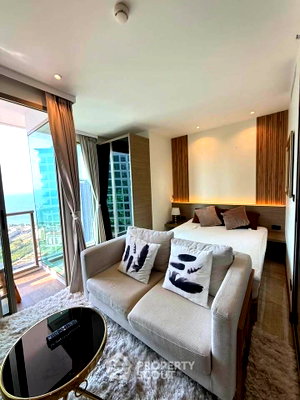 Condos for rent Tesco Lotus South Pattaya : 1-BR Condo at The Riviera Ocean Drive close to Jomtien Beach (ID 2086429)