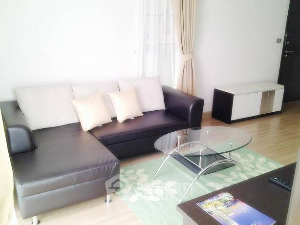 picture 1-BR Condo at Sky Walk Residences near BTS Phra Khanong (ID 510227) - 2/13