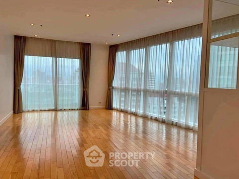 3-BR Condo at Millennium Residence @ Sukhumvit Condominium near BTS Asok (ID 2113547)