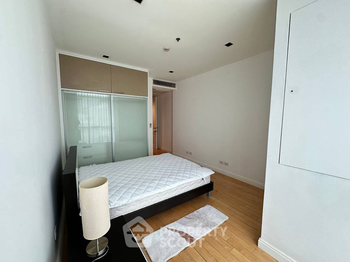 picture 3-BR Condo at Athenee Residence near BTS Phloen Chit (ID 2428721) - 18/19