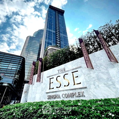 คอนโดให้เช่า : คอนโด 1 ห้องนอน The Esse At Singha Complex ใกล้ MRT เพชรบุรี 100 ม. (ID 2427577)