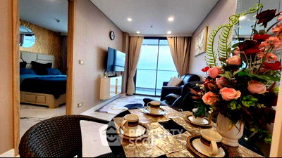 Condos for sale : 1-BR Condo at Copacabana Beach Jomtien close to Jomtien Beach (ID 1783311)