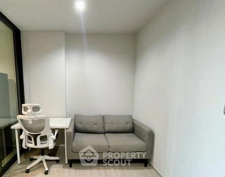 1-BR Condo at Life Asoke - Rama 9 near MRT Phra Ram 9 (ID 2013081)