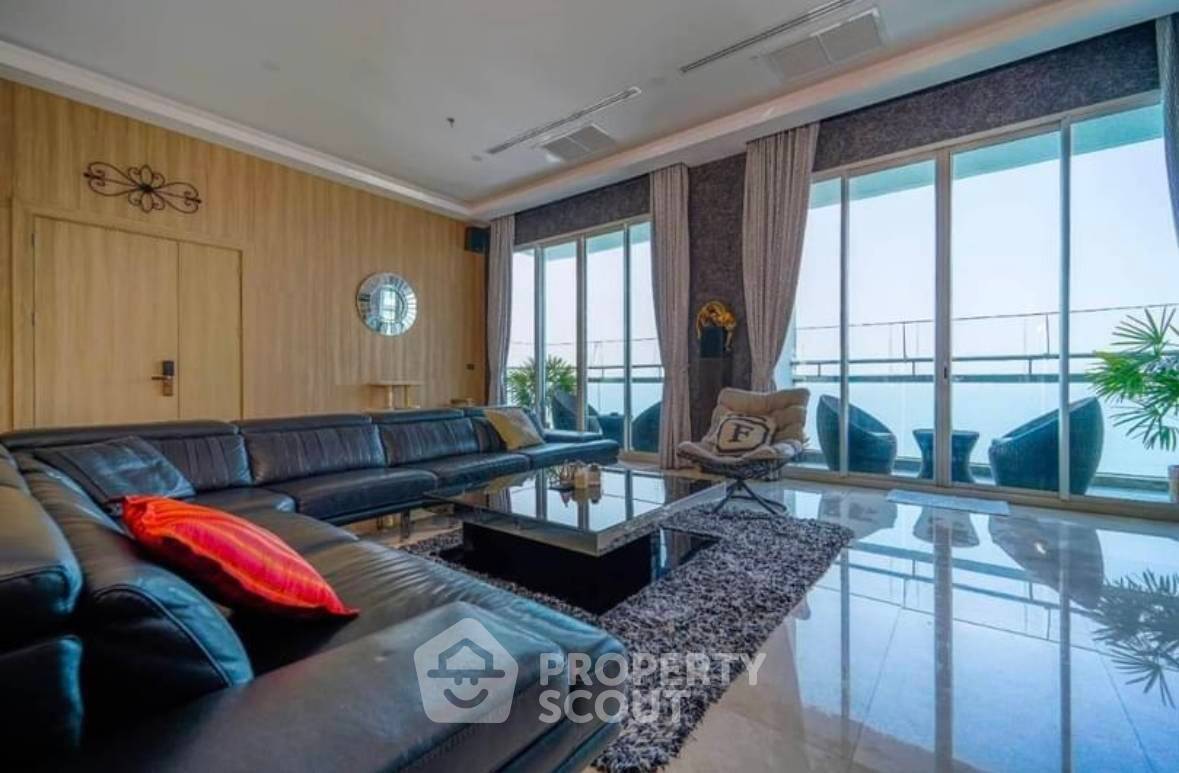 picture 3-BR Condo at The Palm - Wongamart Beach close to Sanctuary of Truth (ID 2427887) - 6/15