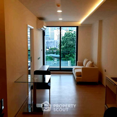คอนโดให้เช่า : คอนโด 1-ห้องนอน ที่ วีธารา สุขุมวิท 36 ใกล้ BTS ทองหล่อ (ID 2359599)