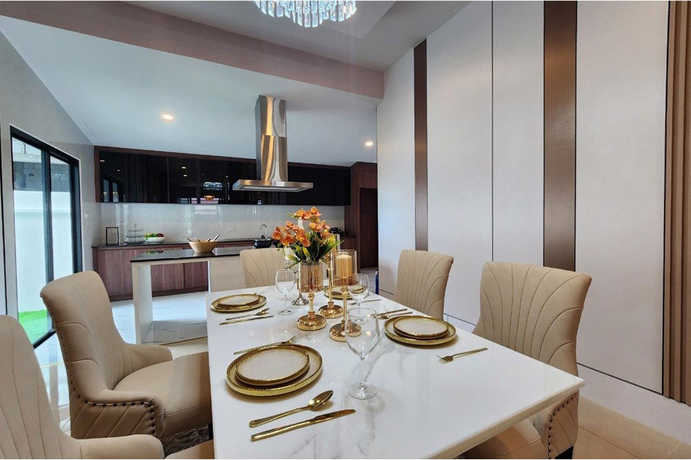 picture [920611001-300] Tranquil Luxury: Huay Yai Home with Pool - 62/80