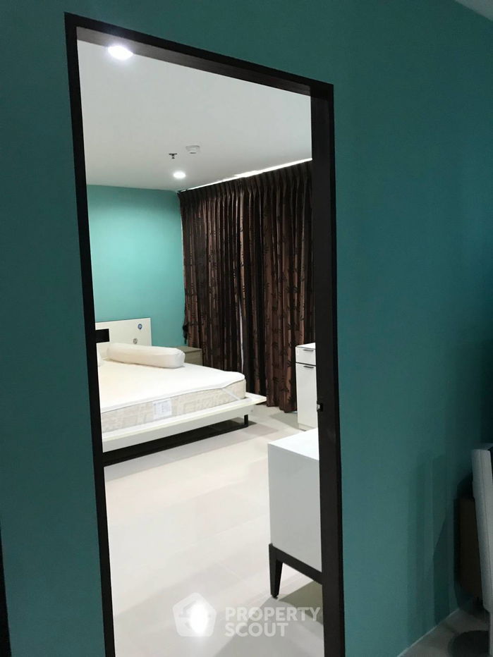 picture 2-BR Condo at Sukhumvit Living Town near MRT Phetchaburi (ID 1858451) - 5/16