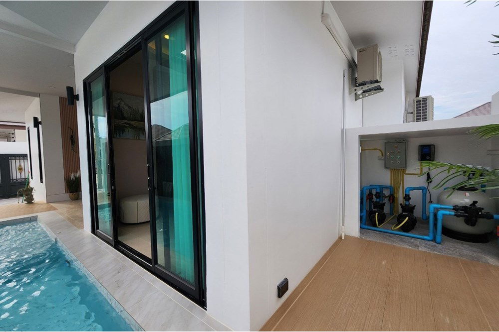 picture [920611001-300] Tranquil Luxury: Huay Yai Home with Pool - 55/80