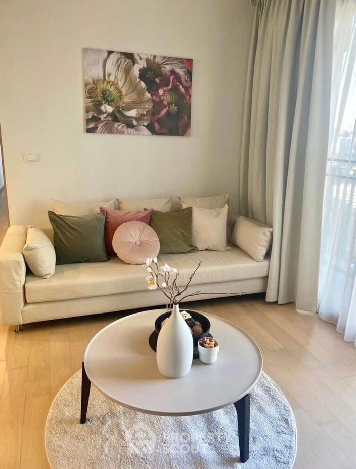 รูป คอนโด 2-ห้องนอน ที่ เอช คิว ทองหล่อ ใกล้ BTS ทองหล่อ (ID 1456538) - รูปที่ 1/11