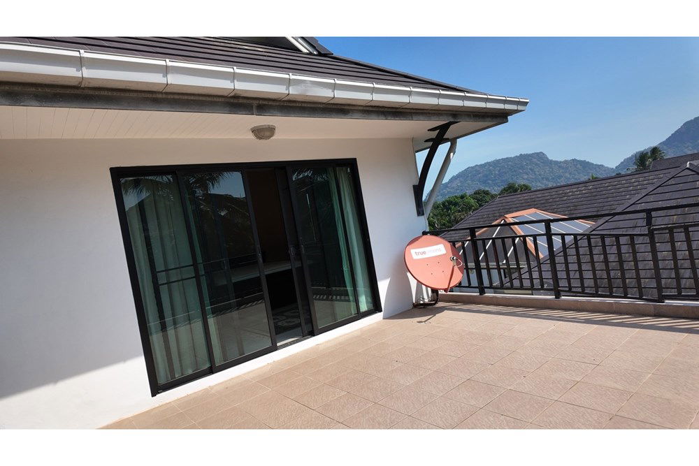 picture [920011003-100] Charming 3-BR Home with Pool in Hua Hin for Sale! - 21/119