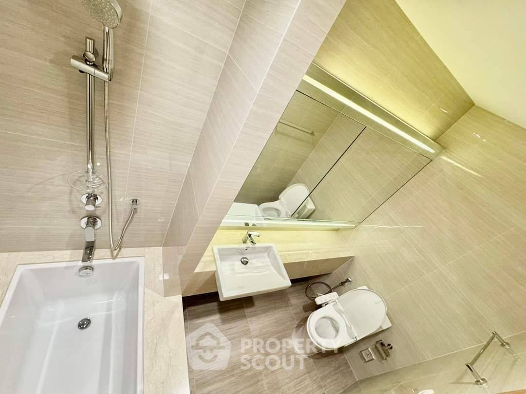 picture 3-BR Condo at Noble Be 33 near BTS Phrom Phong (ID 1781513) - 18/20