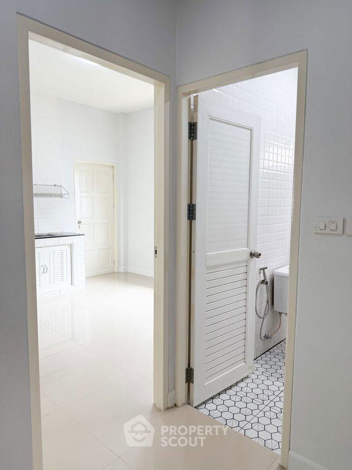 picture 3-BR House in Rim Nuea (ID 2426421) - 2/7