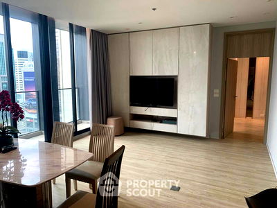 Condos for rent Pathum Wan : 3-BR Condo at Noble Ploenchit near BTS Phloen Chit (ID 1579862)