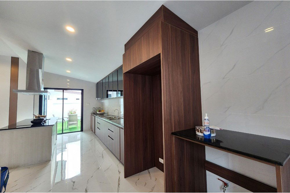 picture [920611001-300] Tranquil Luxury: Huay Yai Home with Pool - 71/80