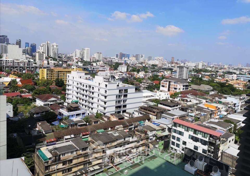 picture Studio Condo at The Lofts Ekkamai near BTS Ekkamai (ID 1721721) - 12/12