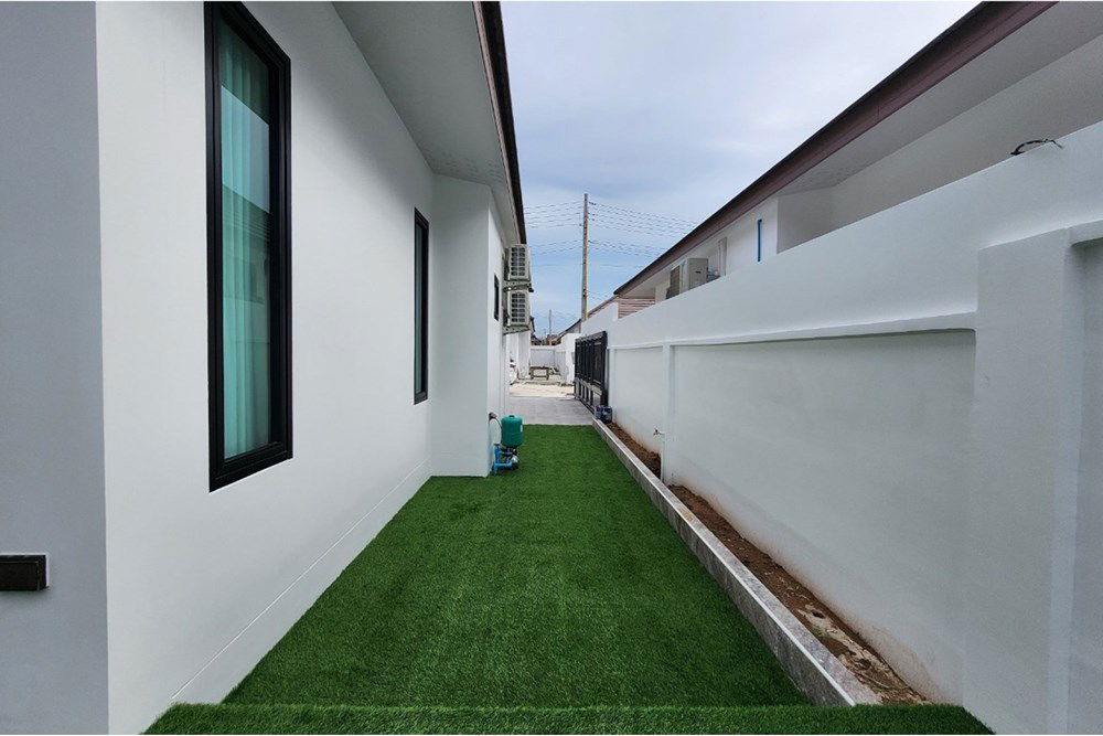 picture [920611001-300] Tranquil Luxury: Huay Yai Home with Pool - 36/80