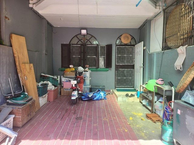 picture FOR SALE TOWNHOUSE PROPERTY 1950000 BAHT. - 4/8