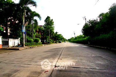 Houses for sale Bang Bon Nuea : 3-BR House in Bang Bon Nuea (ID 2426608)