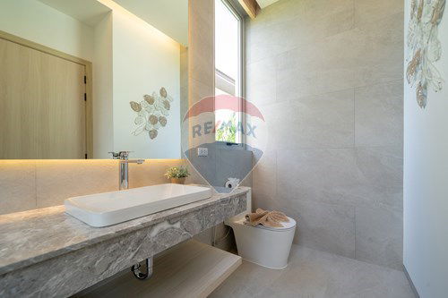 รูป [920081021-88] Naiharn Beach,Retirement plan,Invest in Thailand - รูปที่ 14/36