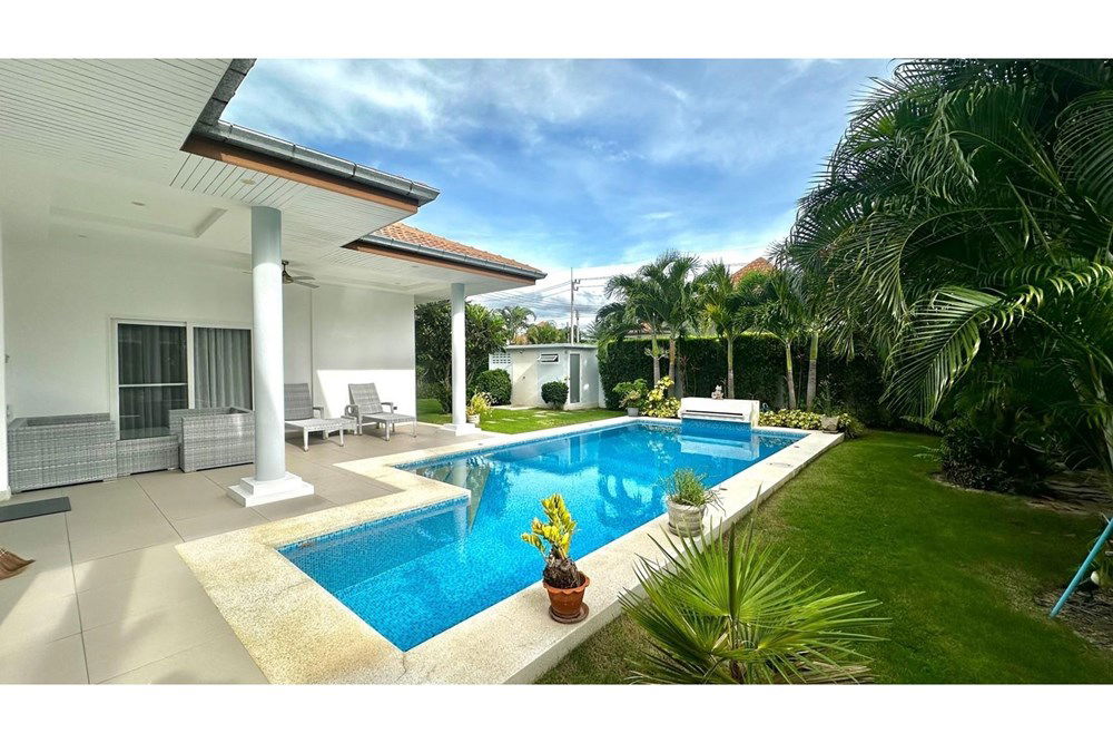 รูป [920011003-106] ขายบ้านหัวหินหรู 3 ห้องนอนพร้อมสระว่ายน้ำ - รูปที่ 2/35