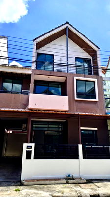 เช่าทาวน์โฮม ถนนติวานนท์ : ให้เช่าทาวน์เฮ้าส์3ชั้นในเมืองทองแจ้งวัฒนะ