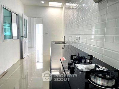 บ้านเดี่ยว เซ็นทรัล พลาซ่า เวสต์เกต : บ้าน 3-ห้องนอน ใน บางม่วง (ID 2426070)